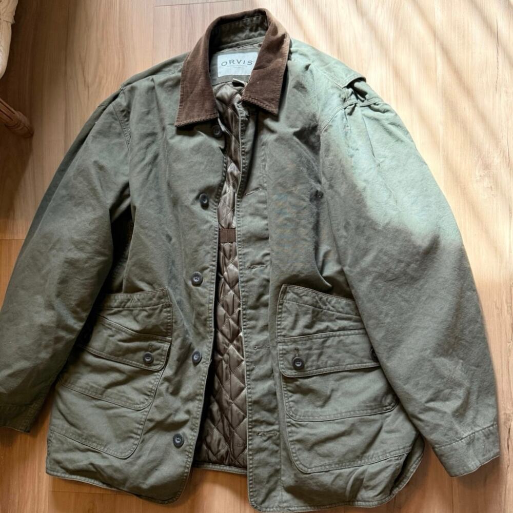 Orvis quilted coat with corduroy collar